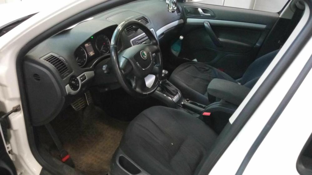 Skoda Octavia II (A5) Рестайлинг Санкт-Петербург  - изображение 6