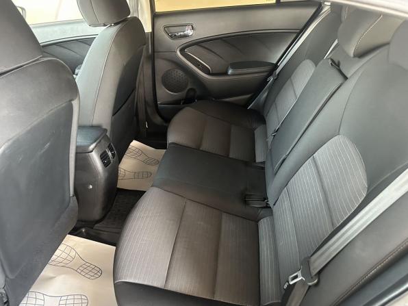 Kia Cerato III с пробегом 2013 года, цена 885 000 рублей, 196269 км, седан, Автокод Объявления