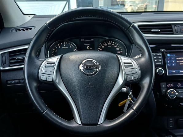 Nissan Qashqai II с пробегом 2016 года, цена 1 649 000 рублей, 112637 км, внедорожник, Автокод Объявления