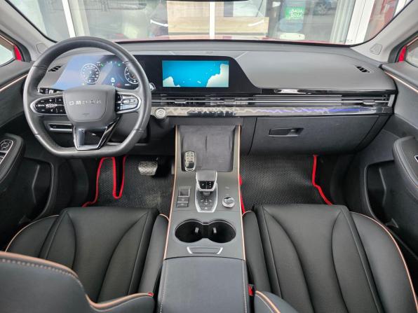 Omoda C5 I Рестайлинг с пробегом 2024 года, цена 2 049 000 рублей, 39964 км, внедорожник, Автокод Объявления