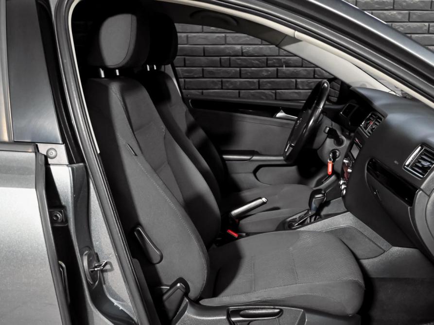 Volkswagen Jetta VI Екатеринбург  - изображение 11