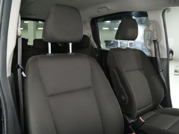 Honda Freed II Рестайлинг с пробегом 2019 года, цена 1 730 000 рублей, 62105 км, компактвэн, Автокод Объявления