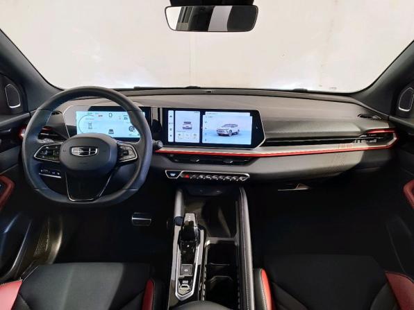 Geely Coolray I Рестайлинг с пробегом 2024 года, цена 2 219 000 рублей, 39268 км, внедорожник, Автокод Объявления