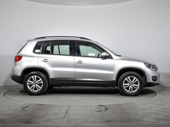 Volkswagen Tiguan I Рестайлинг с пробегом 2015 года, цена 1 400 000 рублей, 172002 км, внедорожник, Автокод Объявления