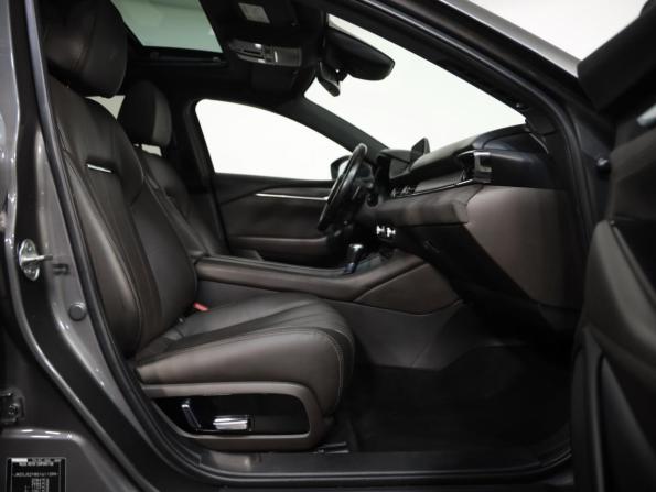 Mazda 6 III (GJ) Рестайлинг 2 с пробегом 2018 года, цена 2 549 000 рублей, 130000 км, седан, Автокод Объявления