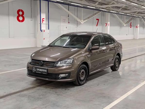 Volkswagen Polo V Рестайлинг с пробегом 2016 года, цена 815 000 рублей, 210408 км, седан, Автокод Объявления