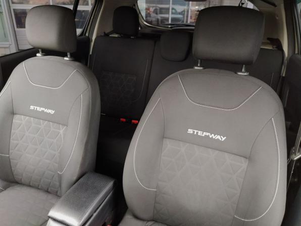 Renault Sandero II с пробегом 2015 года, цена 949 000 рублей, 56354 км, хэтчбек, Автокод Объявления