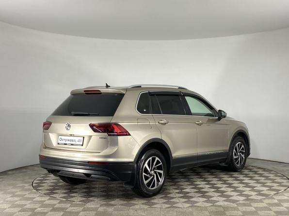 Volkswagen Tiguan II с пробегом 2019 года, цена 2 650 000 рублей, 107201 км, внедорожник, Автокод Объявления