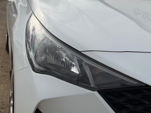 Hyundai Solaris II Рестайлинг с пробегом 2020 года, цена 1 655 000 рублей, 56000 км, седан, Автокод Объявления