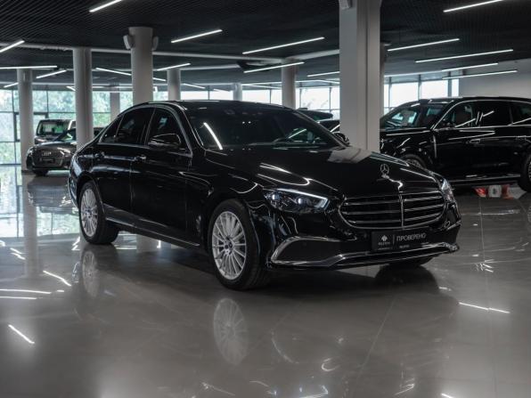 Mercedes-Benz E-Класс V (W213 S213 C238) Рестайлинг с пробегом 2021 года, цена 4 600 000 рублей, 30311 км, седан, Автокод Объявления