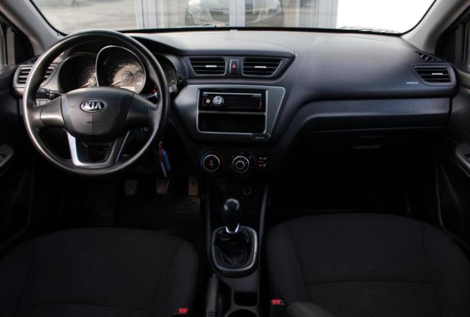 Kia Rio III Рестайлинг с пробегом 2015 года, цена 845 000 рублей, 255354 км, седан, Автокод Объявления