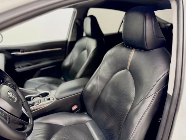 Toyota Camry VIII (XV70) с пробегом 2019 года, цена 2 525 000 рублей, 192141 км, седан, Автокод Объявления