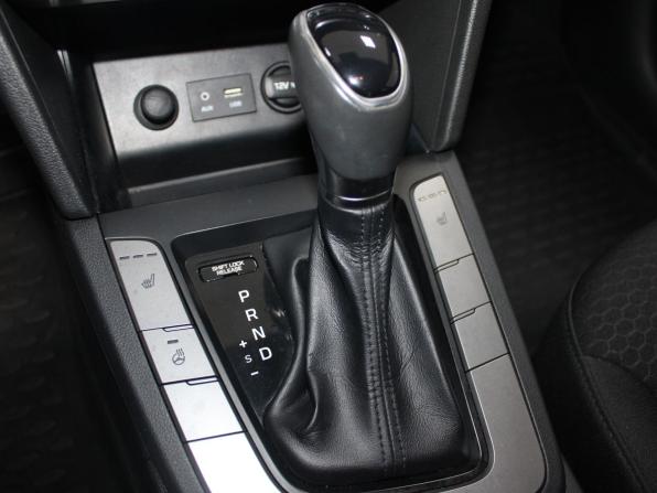 Hyundai Elantra VI (AD) Рестайлинг с пробегом 2019 года, цена 1 699 900 рублей, 126579 км, седан, Автокод Объявления