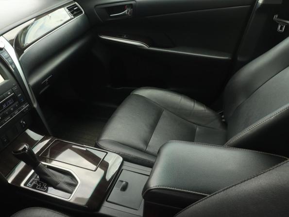 Toyota Camry VII (XV50) Рестайлинг с пробегом 2016 года, цена 1 930 000 рублей, 131167 км, седан, Автокод Объявления
