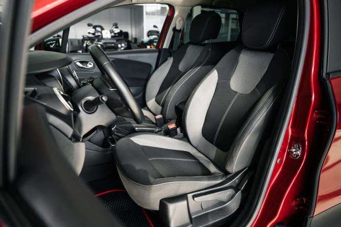 Renault Kaptur I Рестайлинг с пробегом 2021 года, цена 1 200 000 рублей, 145432 км, внедорожник, Автокод Объявления