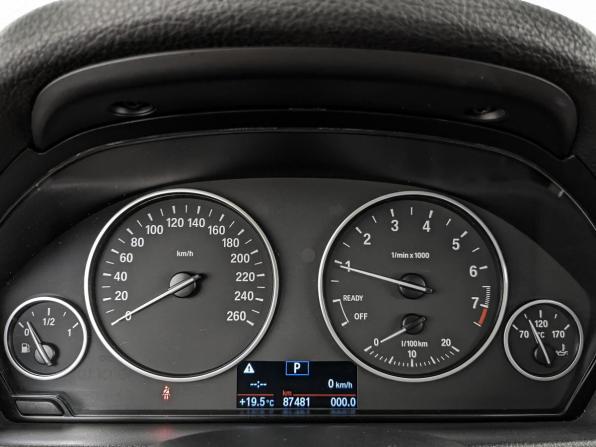BMW 3 серии VI (F3x) Рестайлинг с пробегом 2018 года, цена 2 290 000 рублей, 87480 км, седан, Автокод Объявления