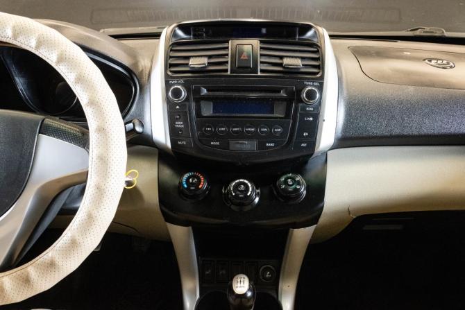 Lifan X60 I с пробегом 2013 года, цена 399 000 рублей, 223275 км, внедорожник, Автокод Объявления