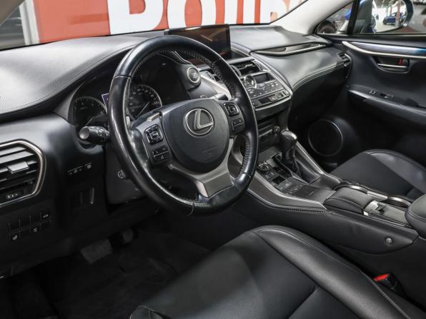 Lexus NX I Рестайлинг с пробегом 2018 года, цена 3 267 000 рублей, 80512 км, внедорожник, Автокод Объявления
