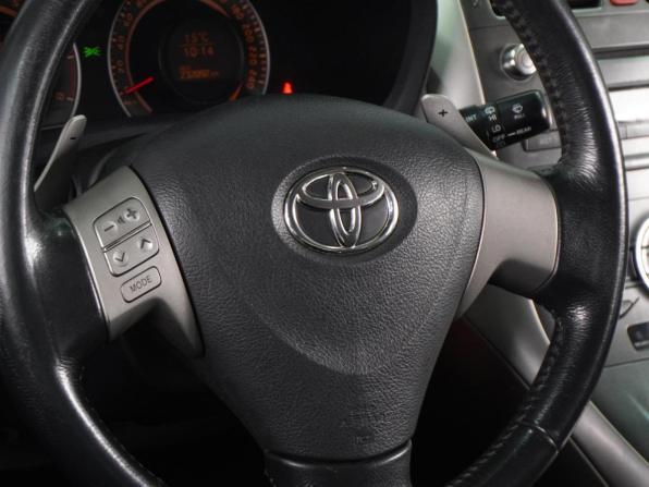 Toyota Auris I с пробегом 2007 года, цена 649 000 рублей, 232092 км, хэтчбек, Автокод Объявления