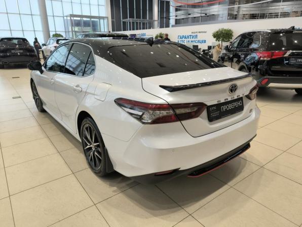 Toyota Camry VIII (XV70) Рестайлинг с пробегом 2021 года, цена 3 299 000 рублей, 55940 км, седан, Автокод Объявления
