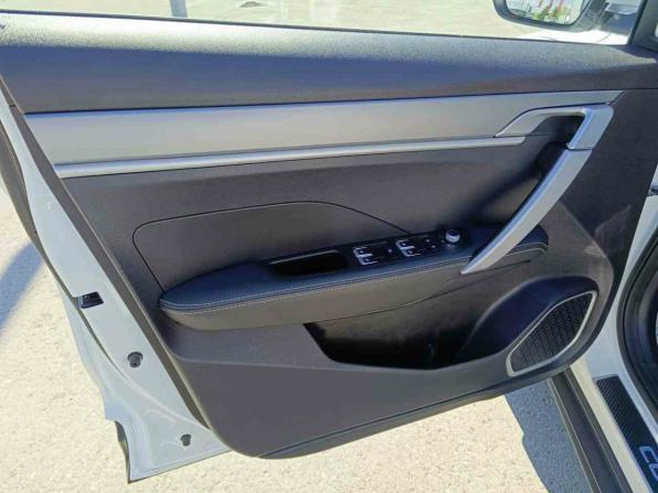 Geely Coolray I с пробегом 2023 года, цена 1 848 000 рублей, 63476 км, внедорожник, Автокод Объявления