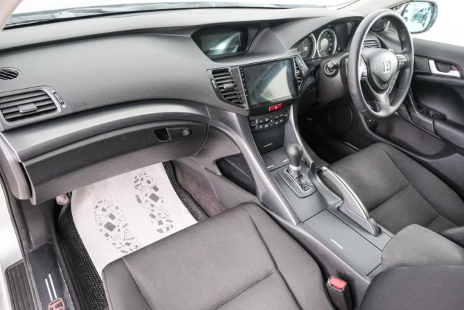Honda Accord VIII Рестайлинг с пробегом 2011 года, цена 1 549 000 рублей, 58500 км, седан, Автокод Объявления