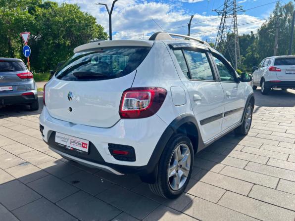 Renault Sandero II Рестайлинг с пробегом 2019 года, цена 1 294 900 рублей, 50700 км, хэтчбек, Автокод Объявления