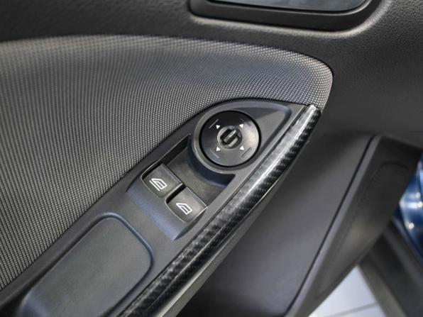 Ford Focus III с пробегом 2012 года, цена 799 900 рублей, 240000 км, седан, Автокод Объявления