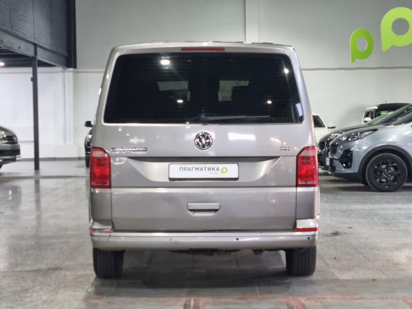 Volkswagen Caravelle T6 с пробегом 2017 года, цена 2 015 000 рублей, 432527 км, минивэн, Автокод Объявления