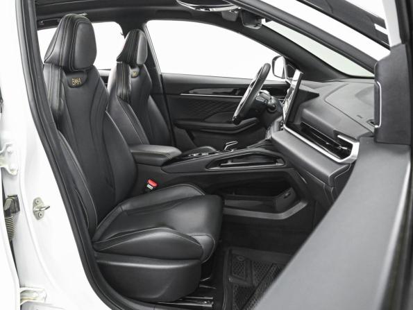 Geely Coolray I Рестайлинг 2 с пробегом 2025 года, цена 2 268 000 рублей, 18881 км, внедорожник, Автокод Объявления