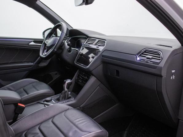 Volkswagen Tiguan II Рестайлинг с пробегом 2021 года, цена 3 490 000 рублей, 92341 км, внедорожник, Автокод Объявления