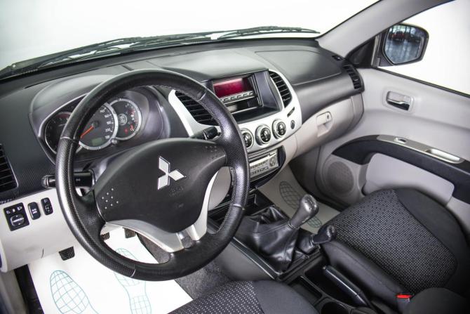 Mitsubishi L200 IV с пробегом 2012 года, цена 1 649 000 рублей, 314500 км, offers.body_type.unknown, Автокод Объявления