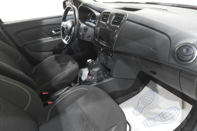 Renault Sandero II Рестайлинг с пробегом 2018 года, цена 1 169 000 рублей, 132000 км, хэтчбек, Автокод Объявления