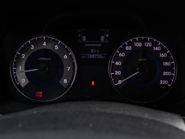 Hyundai Solaris I с пробегом 2012 года, цена 845 000 рублей, 188726 км, седан, Автокод Объявления
