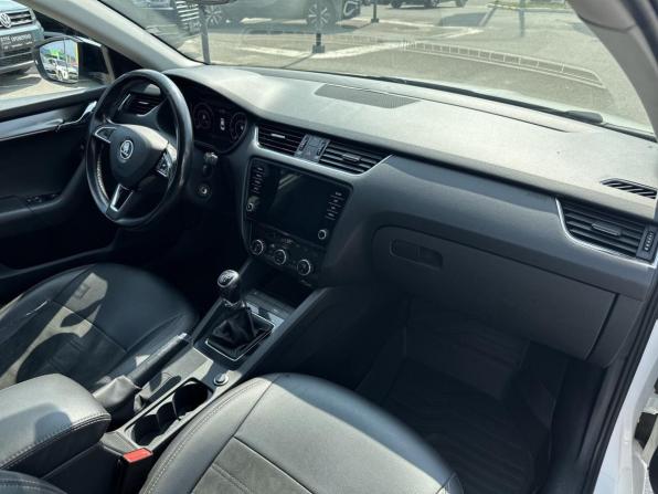 Skoda Octavia III (A7) Рестайлинг с пробегом 2018 года, цена 1 440 000 рублей, 173570 км, лифтбек, Автокод Объявления