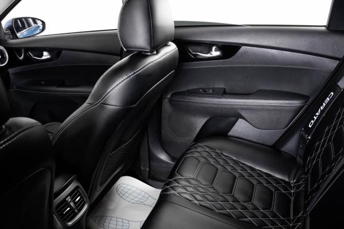 Kia Cerato IV Рестайлинг с пробегом 2021 года, цена 1 949 000 рублей, 261500 км, седан, Автокод Объявления