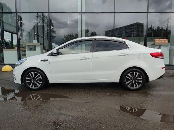 Kia Rio III Рестайлинг с пробегом 2015 года, цена 870 000 рублей, 111467 км, седан, Автокод Объявления