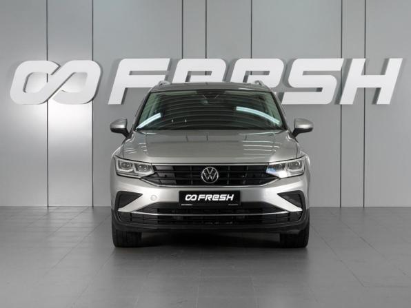 Volkswagen Tiguan II Рестайлинг с пробегом 2021 года, цена 3 150 000 рублей, 80494 км, внедорожник, Автокод Объявления