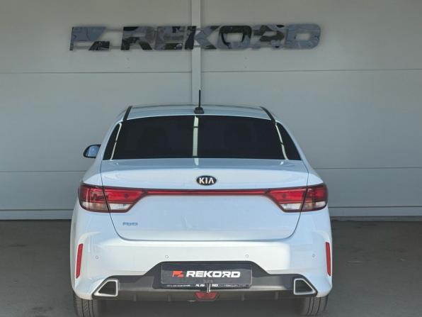 Kia Rio IV Рестайлинг с пробегом 2020 года, цена 1 669 000 рублей, 47233 км, седан, Автокод Объявления
