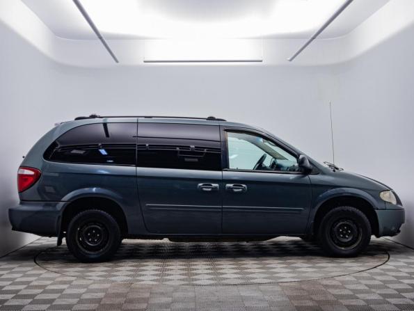 Chrysler Town &amp; Country IV Рестайлинг с пробегом 2006 года, цена 594 000 рублей, 165158 км, минивэн, Автокод Объявления