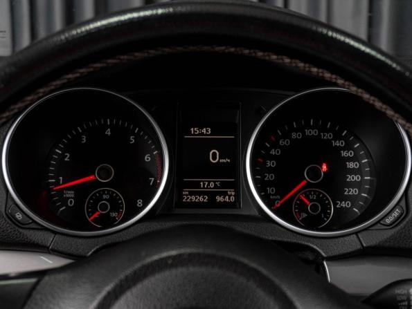 Volkswagen Golf VI с пробегом 2012 года, цена 779 000 рублей, 229262 км, хэтчбек, Автокод Объявления
