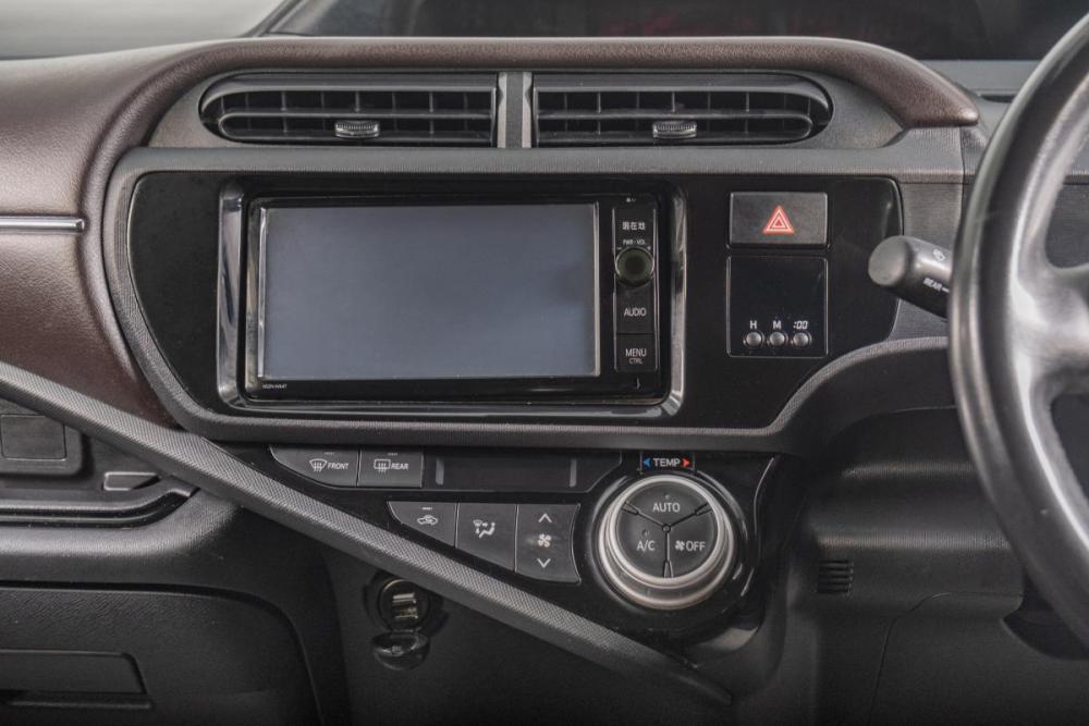 Toyota Aqua I Рестайлинг Томск  - изображение 16
