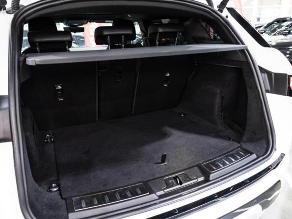 Land Rover Range Rover Evoque II с пробегом 2019 года, цена 3 499 700 рублей, 118037 км, внедорожник, Автокод Объявления