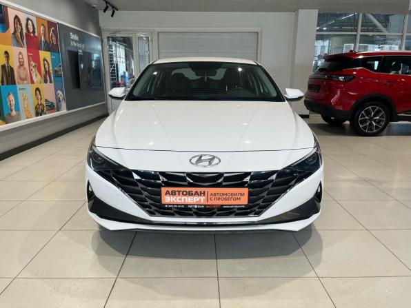 Hyundai Elantra VII (CN7) с пробегом 2023 года, цена 2 299 000 рублей, 60000 км, седан, Автокод Объявления