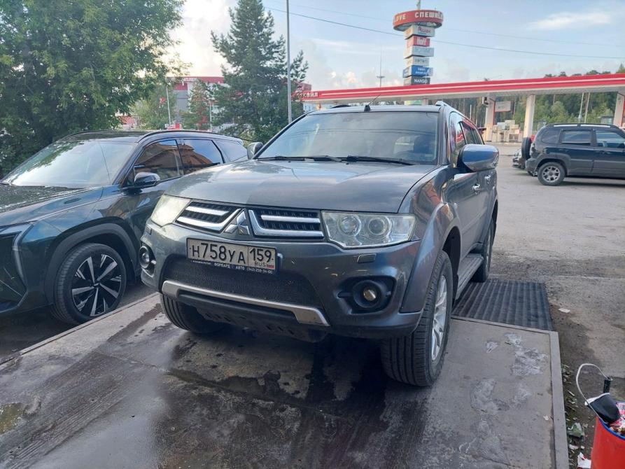 Mitsubishi Pajero Sport II Рестайлинг Пермь  - изображение 1
