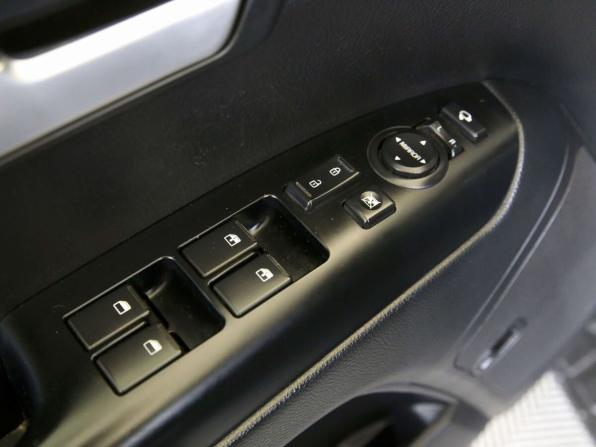 Kia Mohave I Рестайлинг с пробегом 2019 года, цена 2 890 000 рублей, 180000 км, внедорожник, Автокод Объявления