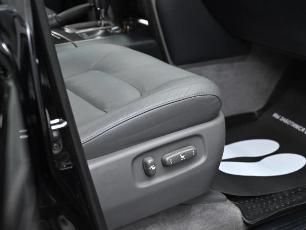 Toyota Land Cruiser 200 Series с пробегом 2010 года, цена 2 549 000 рублей, 204000 км, внедорожник, Автокод Объявления