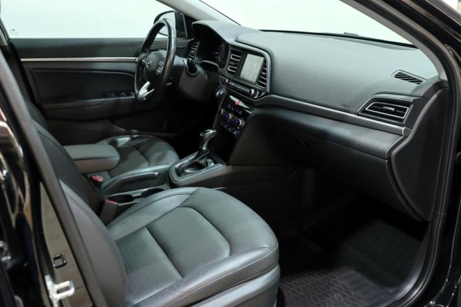 Hyundai Elantra VI (AD) Рестайлинг с пробегом 2019 года, цена 2 049 000 рублей, 63010 км, седан, Автокод Объявления