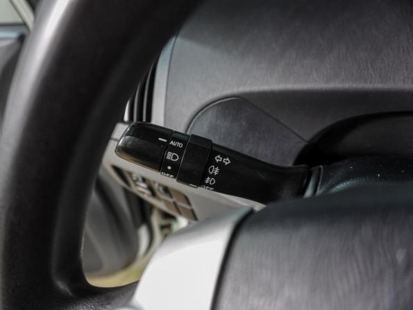 Toyota Prius III (XW30) с пробегом 2010 года, цена 1 499 000 рублей, 151115 км, лифтбек, Автокод Объявления