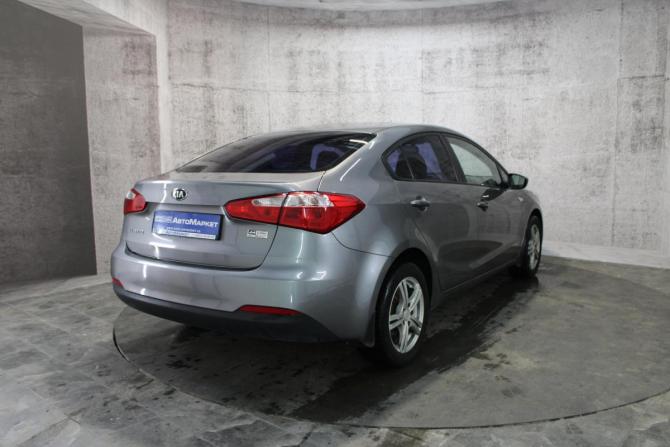 Kia Cerato III с пробегом 2014 года, цена 695 000 рублей, 304378 км, седан, Автокод Объявления